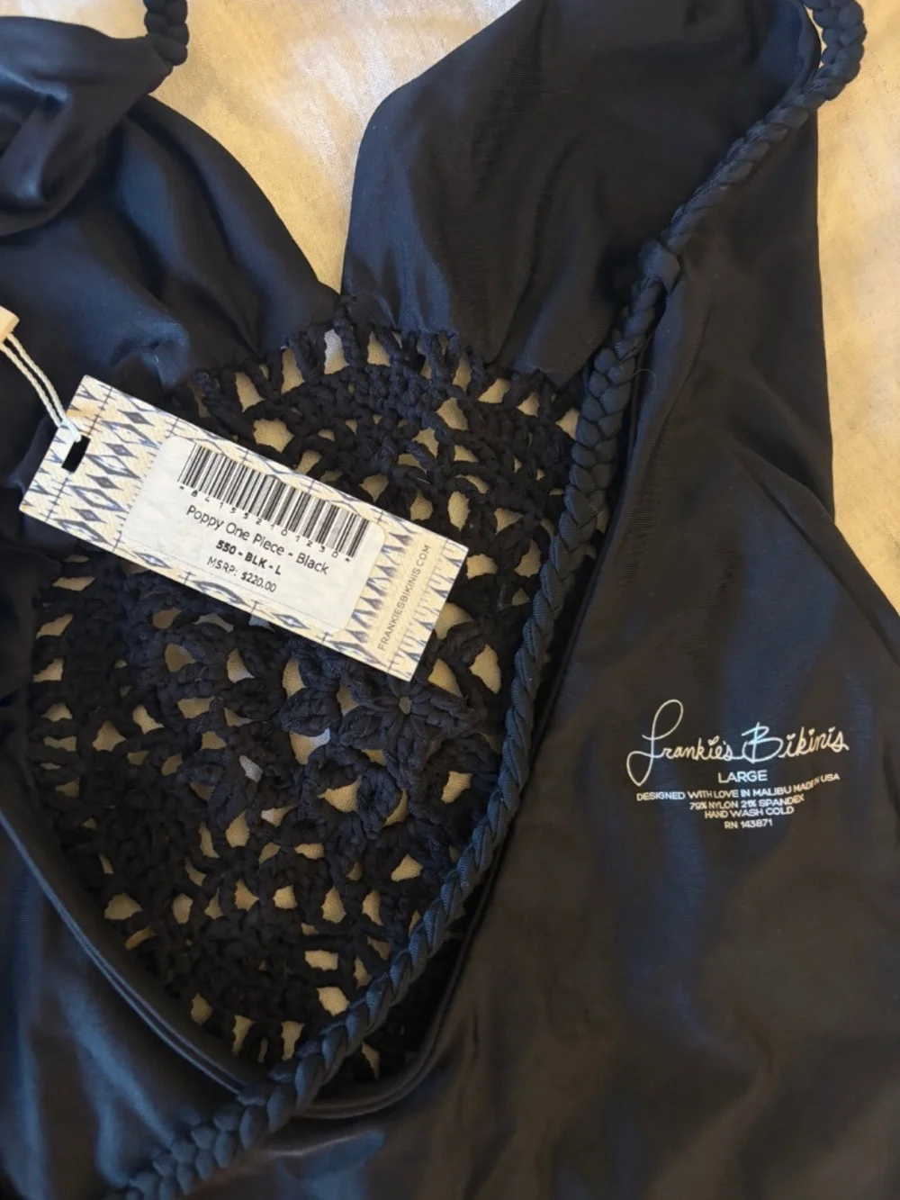 New with tags Poppy One Piece Bathing Suit (Frankie’s Bikinis) Size L
